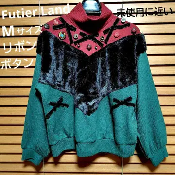 FutierLand 하이넥 니트 스웨터 M 사이즈 리본과 버튼 장식 포함