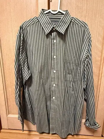 ROUND TREE & YORKE 스트라이프 셔츠 긴팔