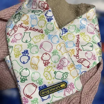 드럭스토어의 컬러풀 머플러 프리 사이즈