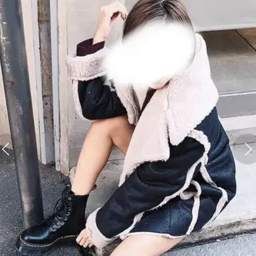 W 페이스 벌키 페이크 무스탕 코트