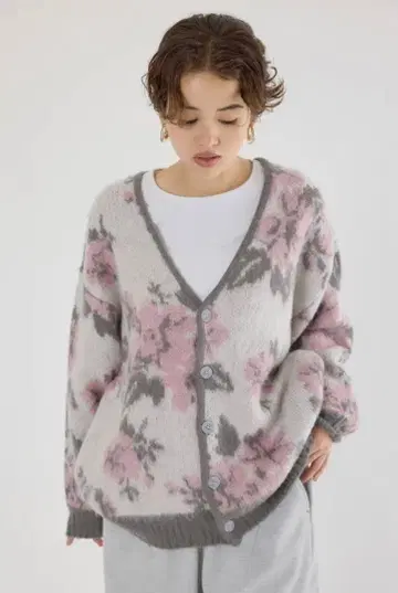 로데오 크라운 모듬 샤기 니트 가디건 꽃무늬 남녀 공용 L 사이즈