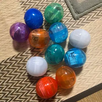 TWICE LOVELYS 캡슐 토이 전 9종