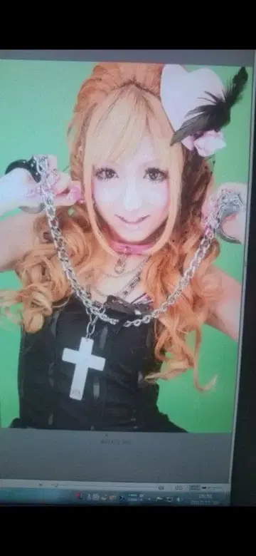 레어! 초레어 사쿠라 사키 히나 착용 GLAVlL 수갑 초커 핑크