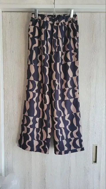 개럴개런트 패턴 팬츠