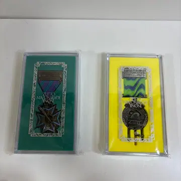 [ 미개봉 ] 계속 한밤중이면 좋을 텐데 훈장 세트