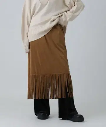 렙심 스웨이드 프린지 스커트