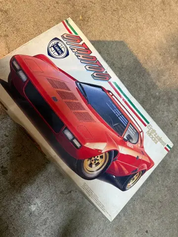 런처 스트라토스 프라모델 미조립 빨간색