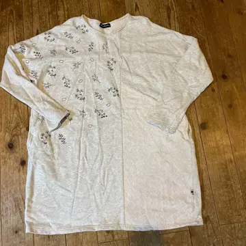 드럭 스토어즈 F 꽃무늬 자수 긴팔 튜닉