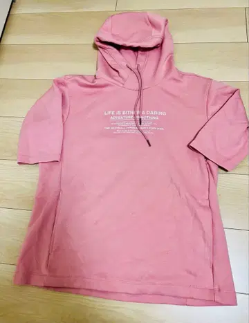 후드 부착 핑크 반팔 후드티