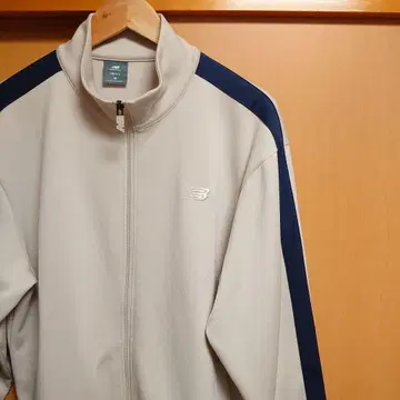 [ NB ] 트랙 자켓