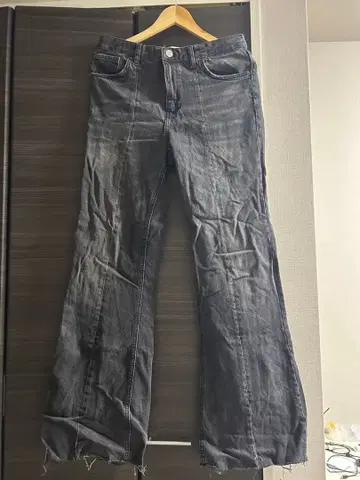 ZARA 자라 다크 그레이 플레어 데님