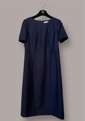 폴 스튜어트 스트라이프 무릎 아래 기장 원피스 네이비 수험