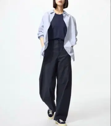 UNIQLO 저지 배럴 레그 팬츠 S (네이비)
