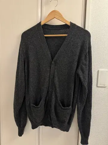 [무인양품] 신사 세탁 가능한 울 미들 게이지 V넥 가디건