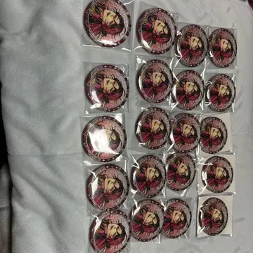 악마 집사와 검은 고양이 아쿠네코 루카스 3주년 캔뱃지 20개