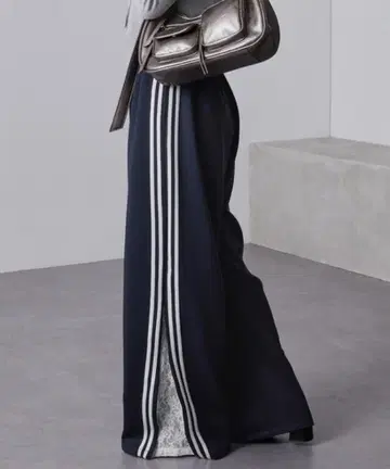 미사용 새상품 레이스 저지 2WAY 네이비 S 와이드 팬츠