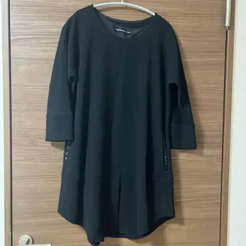 MAISON DE REEFUR 블랙 7부 소매 원피스