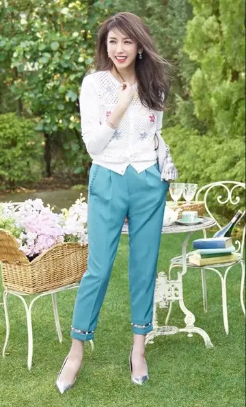 체스티 펄 테이퍼드 팬츠 chesty