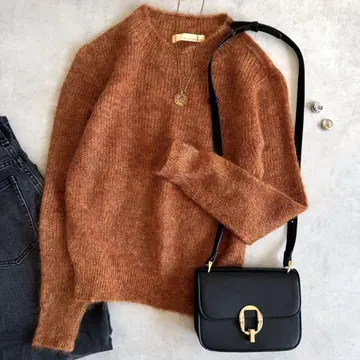 컨디션 최상 정가 1.8만 개럴개런트 키드 모헤어 니트 브라운