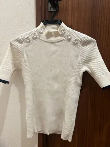 sov. 더블 스탠다드 클로징 반팔 니트