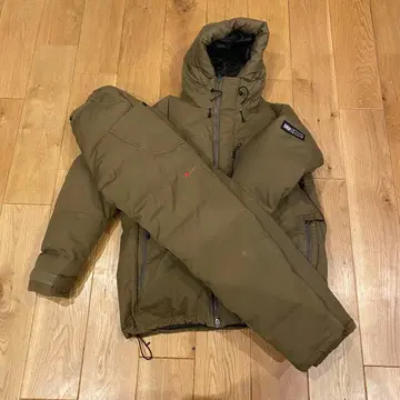 그립스와니 파이어 다운 자켓+팬츠 세트 코요테