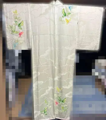 나비와 구름 자수 호몬기 연한 녹색