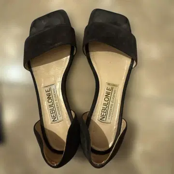 네브로니 샌들 36 1/2