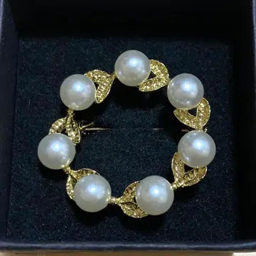 리프 모티브 골드 펄 브로치