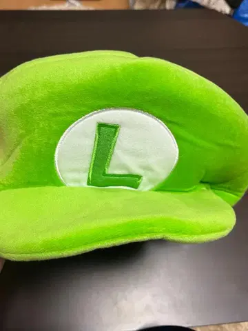 루이지 플리스 모자