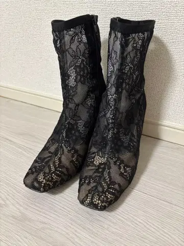 ROYALPARTY 레이스 숏부츠 블랙 8cm 힐