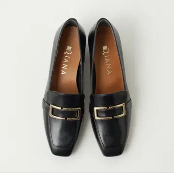 [ 새상품급 ] 다이애나 스퀘어 로퍼 23.5cm