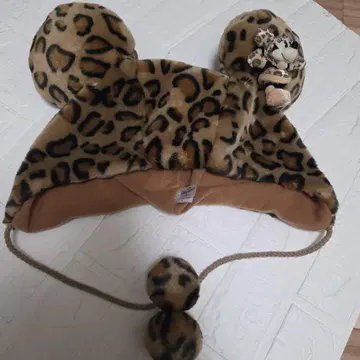 레오파드 무늬 미니 팬 캡 58cm