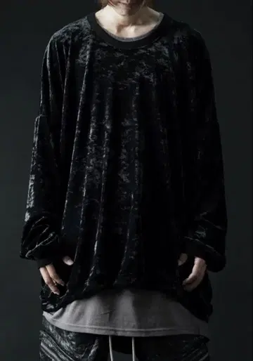 a.f artefact 벨로아 크루넥 티셔츠