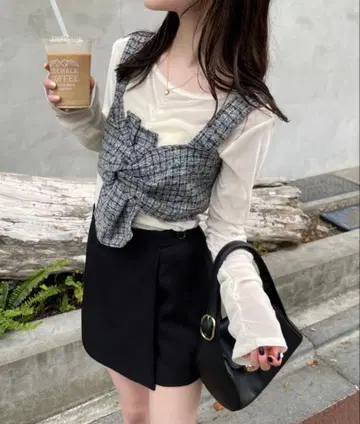 hinari 시어 플로키 개더 상의 아이보리