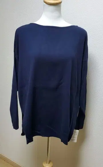 새상품 라빠르망 L'Appartement 니트 긴팔 네이비