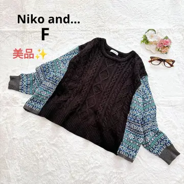 [ 새상품급 ] 니코앤드 케이블 자카드 절개 풀오버 니트 스웨터