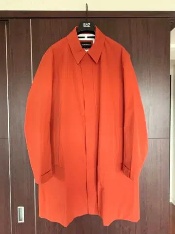 엠포리오 아르마니 코트 방수 가공