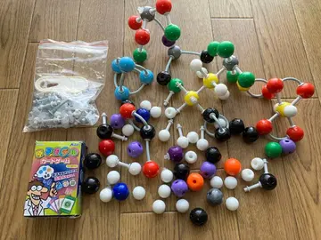 원자 모델 부품과 원자 모델 카드 게임 세트