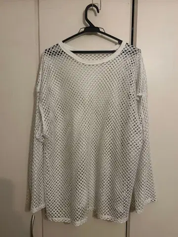 화이트 메쉬 긴팔 상의 Niko and..