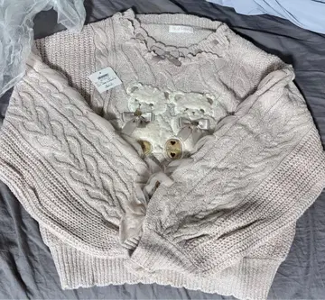 LIZLISA 곰 니트 자수 twin bear 핑크