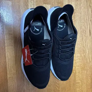 PUMA SOFT RIDE 블랙 스니커즈