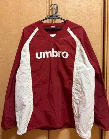 엄브로 와인 레드 나일론 자켓 나일론 풀오버 빨간색 엄브로