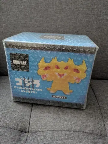 고질라 킹 기도라 피규어