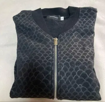 사카낙션 우로코 봄버 자켓 S 사이즈