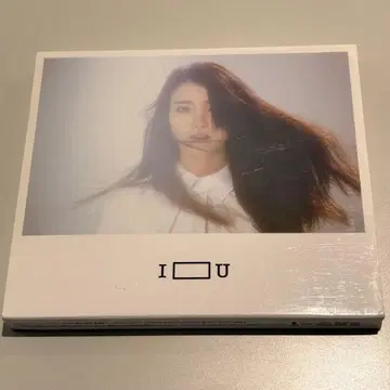 IU [ I U ] 초회 한정판 CD+DVD 아이유 K-POP