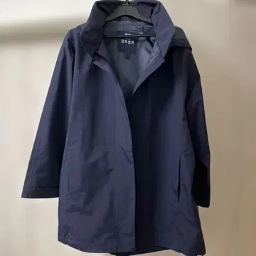 유니클로 블랙 테크 하프 코트 UNIQLO BLOCKTECH