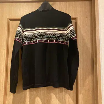 일본제 울 100% 하이넥 니트