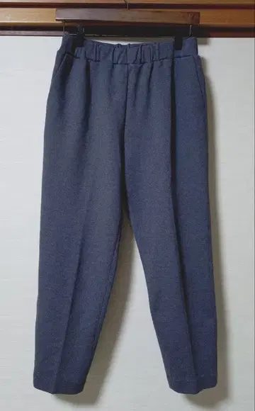 미즈이로 인드 저지 센터 프레스 팬츠