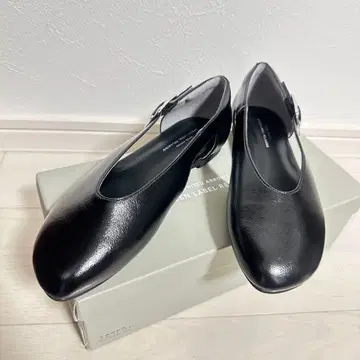 [그린 라벨] 플랫슈즈 24cm 블랙 새상품급 사이드버클