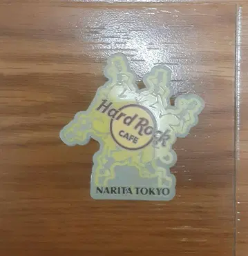 하드 록 카페 Rock Cafe 춤추는 해골 핑 배지 pin